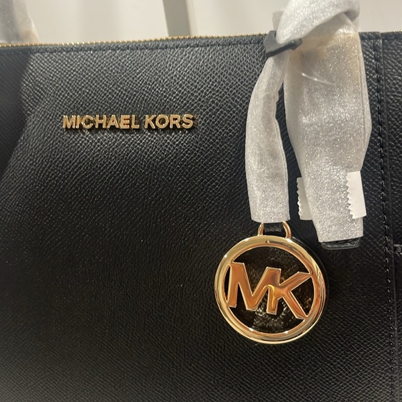 ❤️🎁BNWT Michael Kors Jet set tote bag - Picture 3 of 9